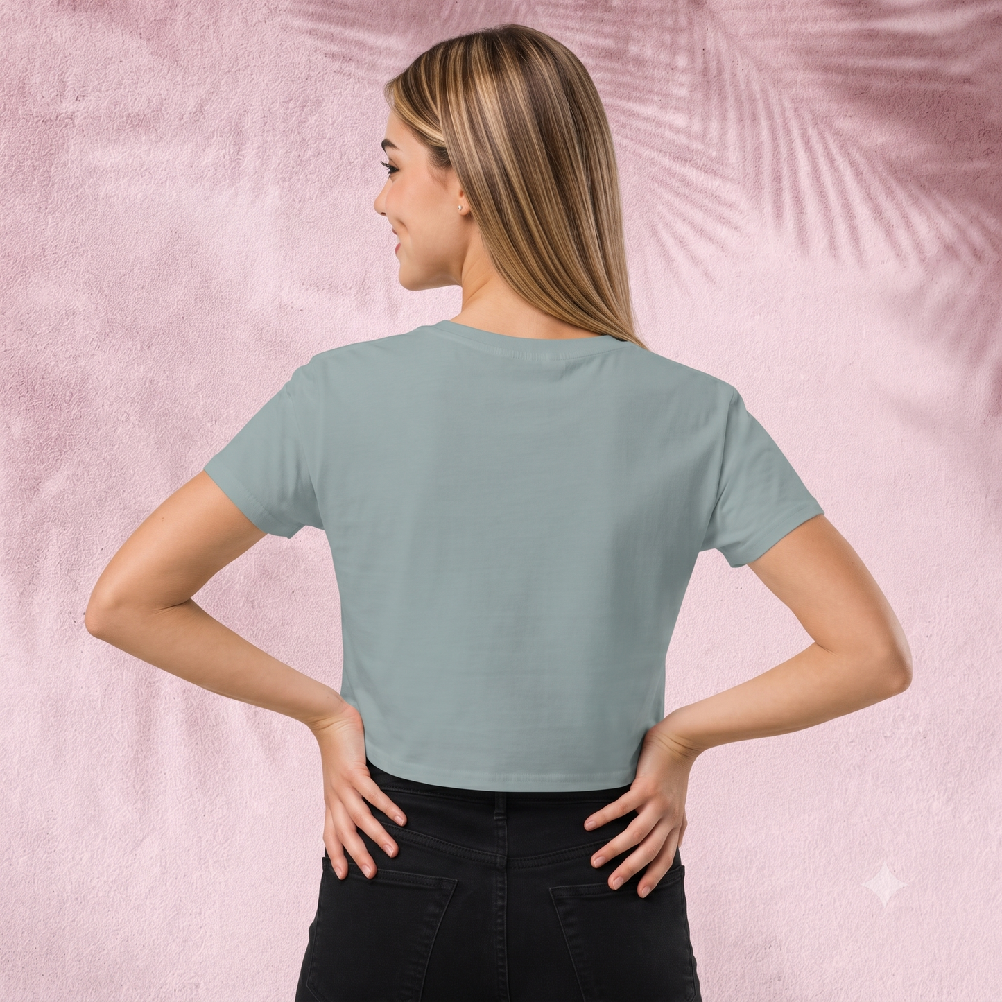 Smile Relaxed Crop Top