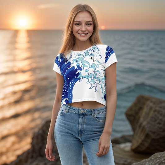 Wave Patterned Crop Tee