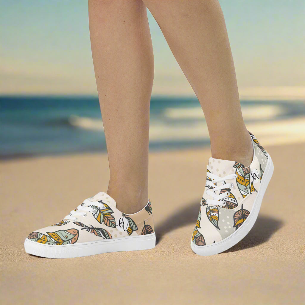 Feathers Lace-up Canvas Shoes
