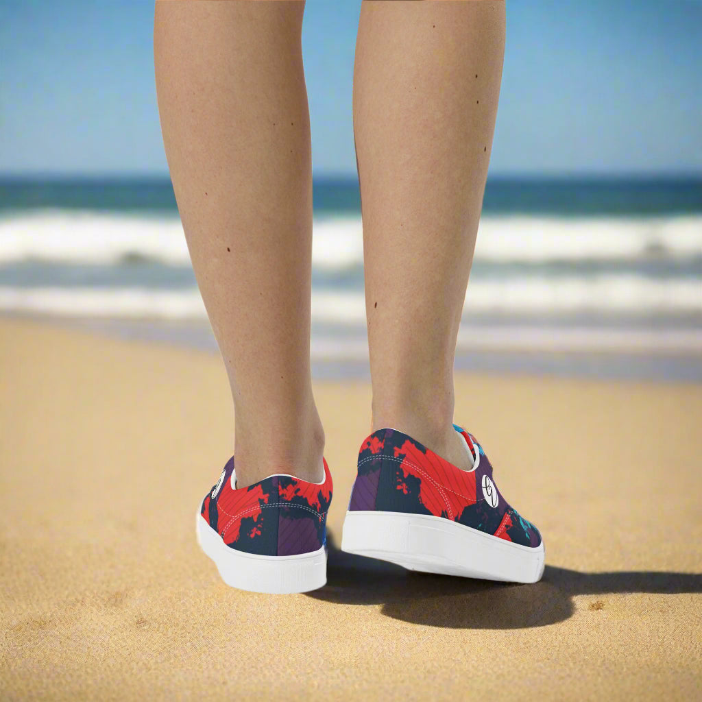 Geo Wave Lace-up Canvas Shoes