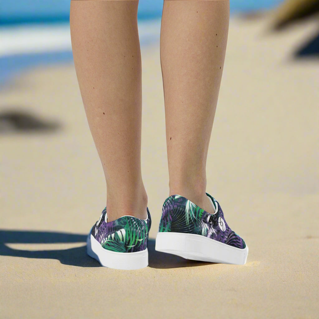 Multicolored Crossover Lace-up Canvas Shoes