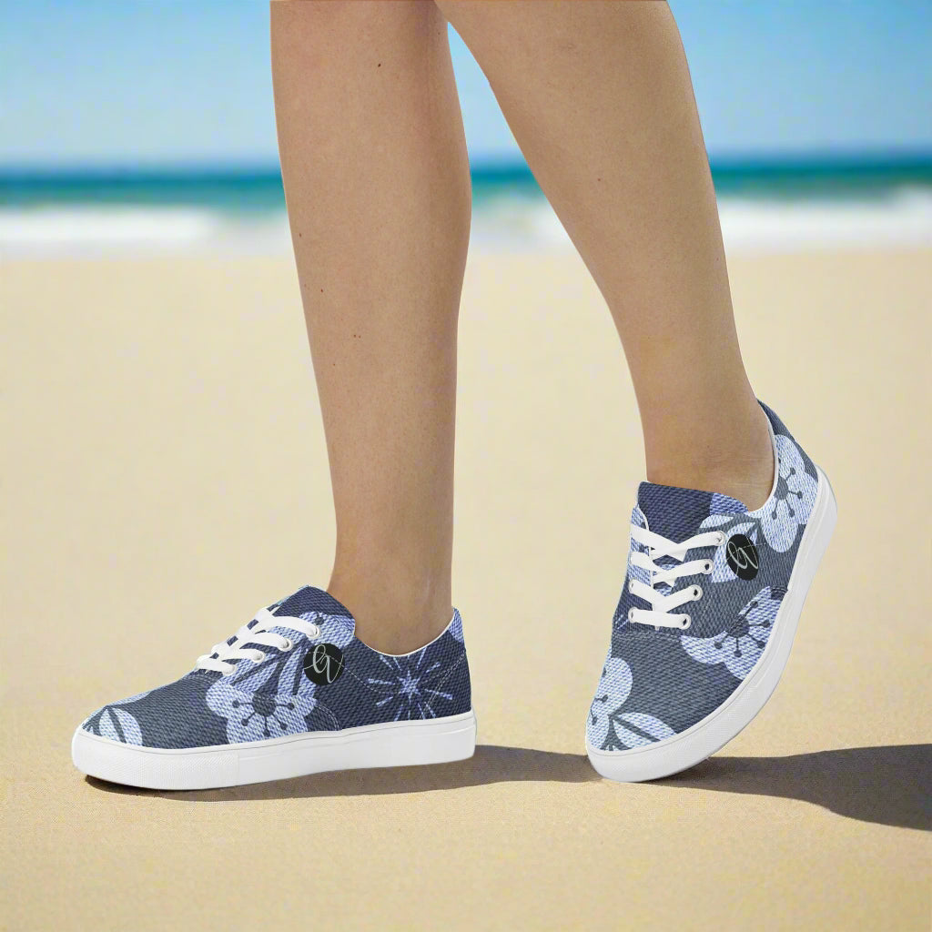 Grey Flower Lace-up Canvas Shoes