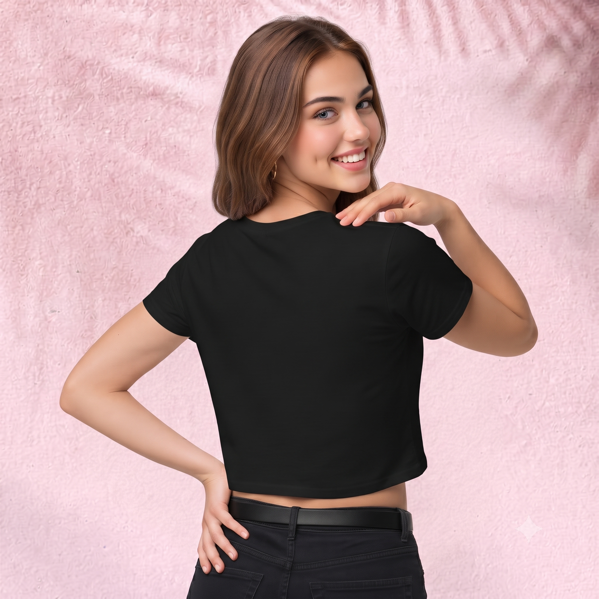 Fear does not decide Crop Top