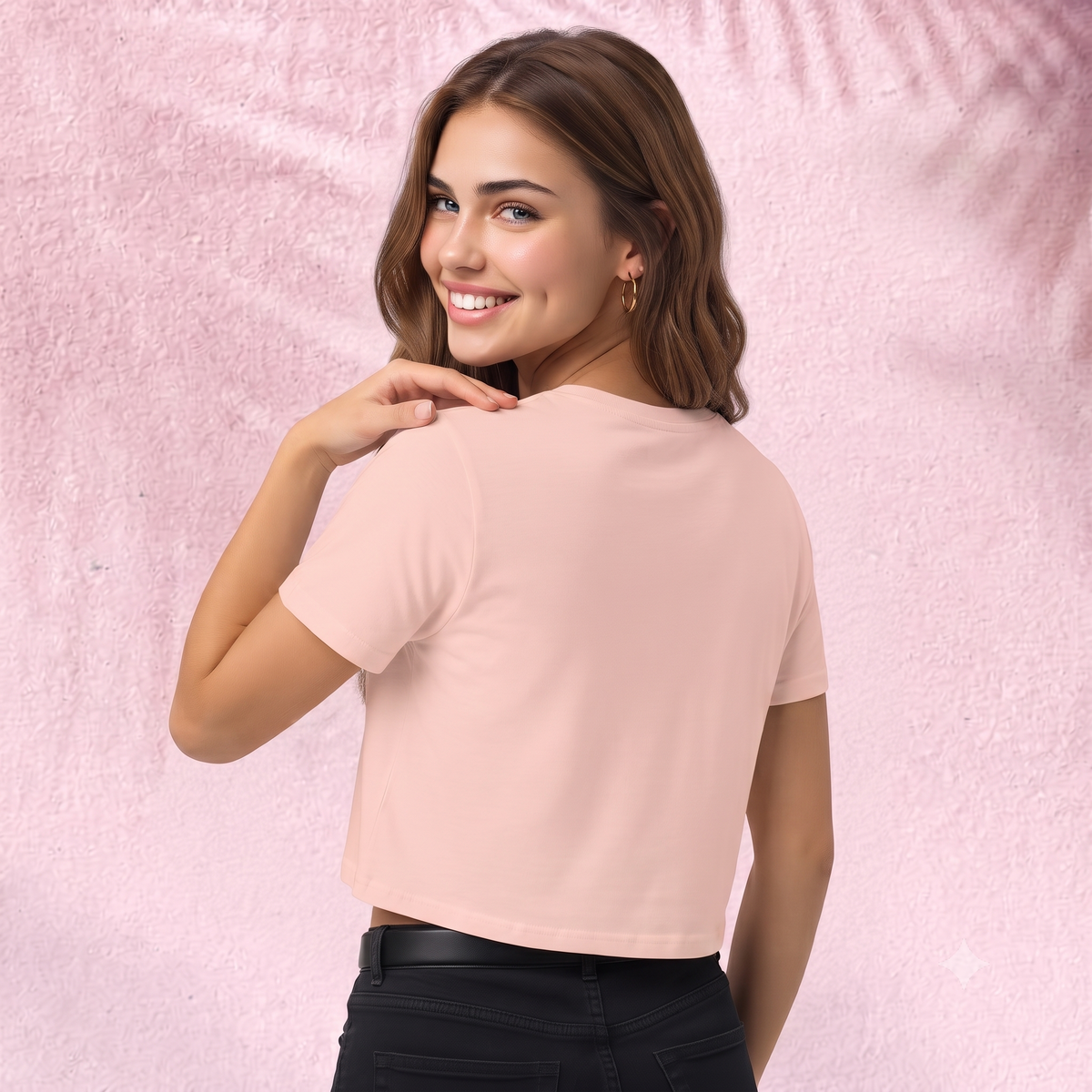 Fear does not decide Crop Top
