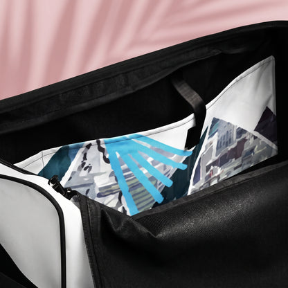 Mountain Artistry Duffle bag