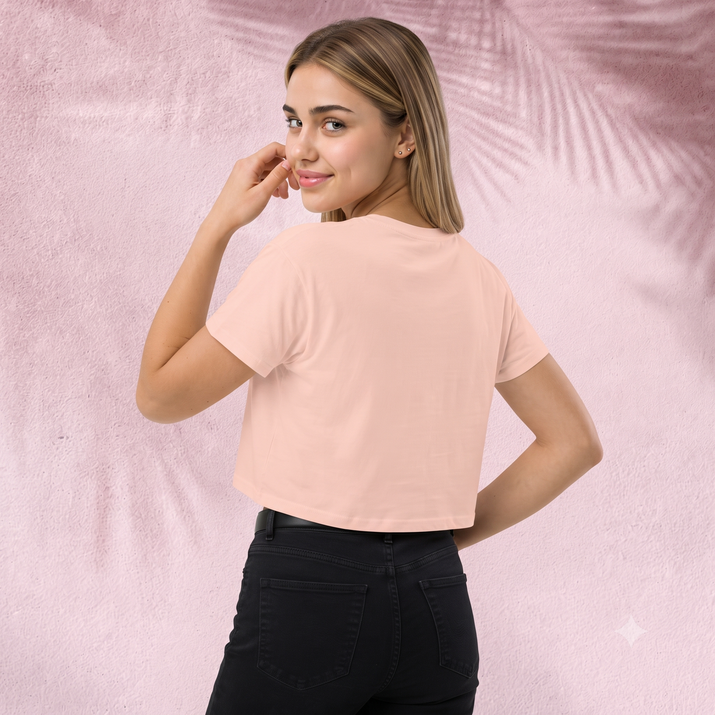 Smile Relaxed Crop Top