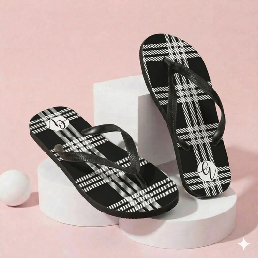 Monochrome Flow Flip-Flops