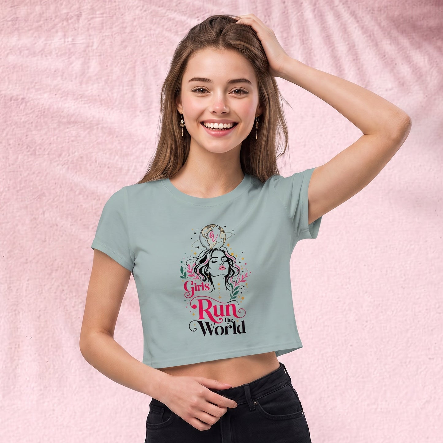 Girls always run the world Crop Top