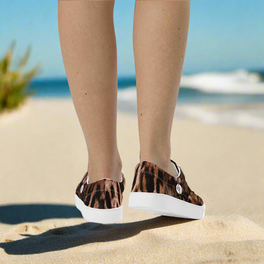 Jaguar Lace-up Canvas Shoes