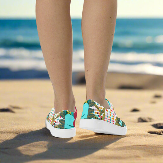 Floral Frame Lace-up Canvas Shoes